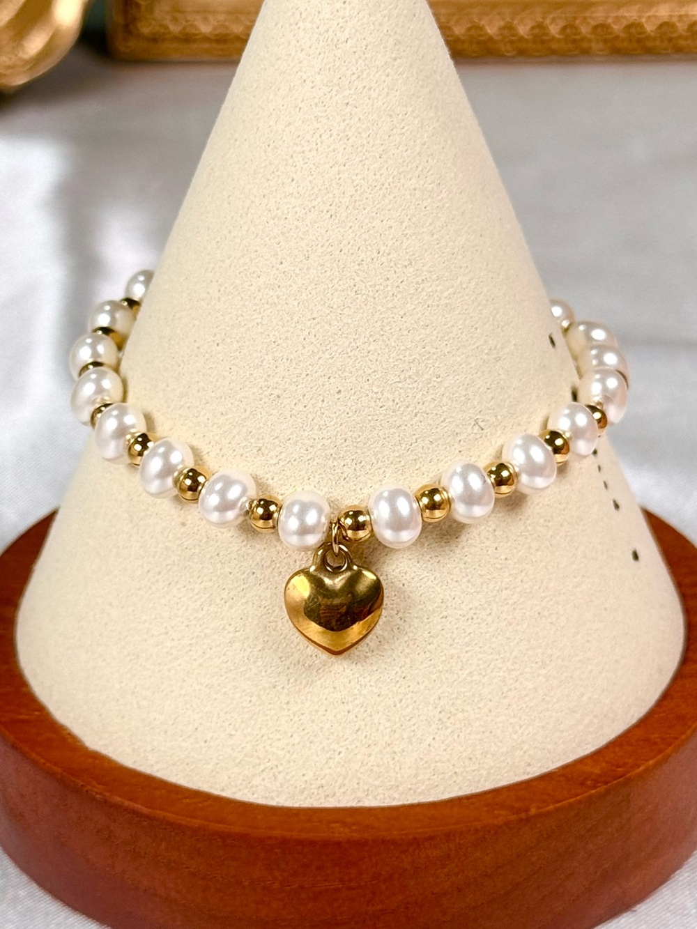 #182  18K Gold Plated Stainless Steel Heart Gold Ball Bracelet